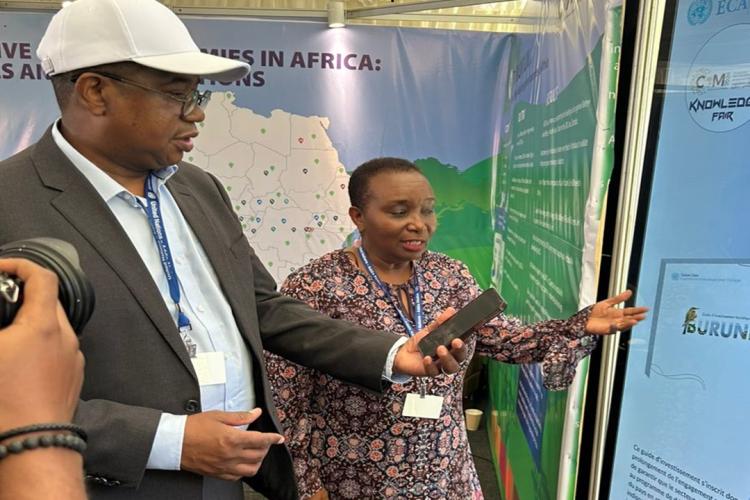 Mthuli Ncube Minister for Finance and Economic Development of Zimbabwe at  COM 2024  Knowledge Fair