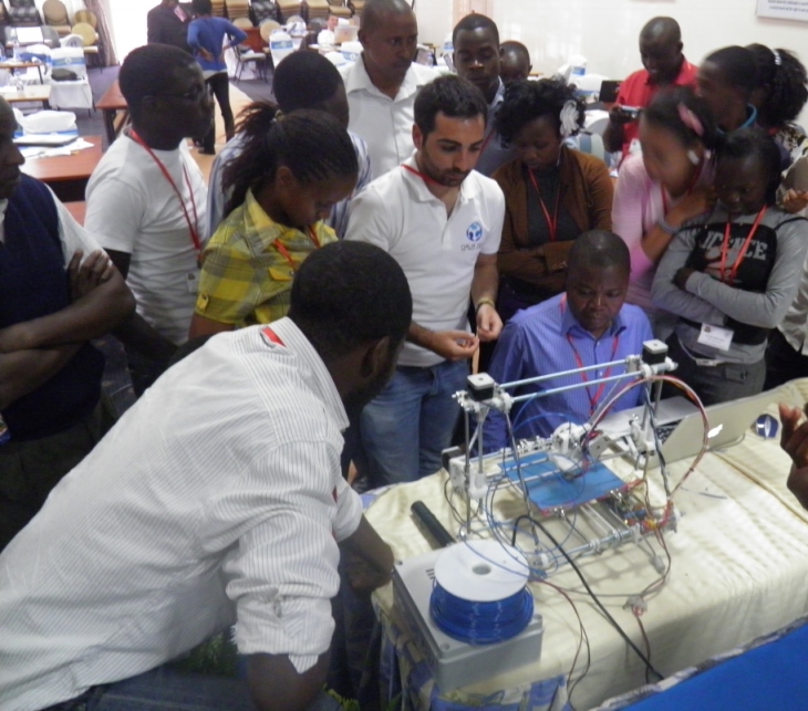 The 3D printer assembled and used at Innovators Summer School 2013 by students (Pisa Engineers). Photo © ECA
