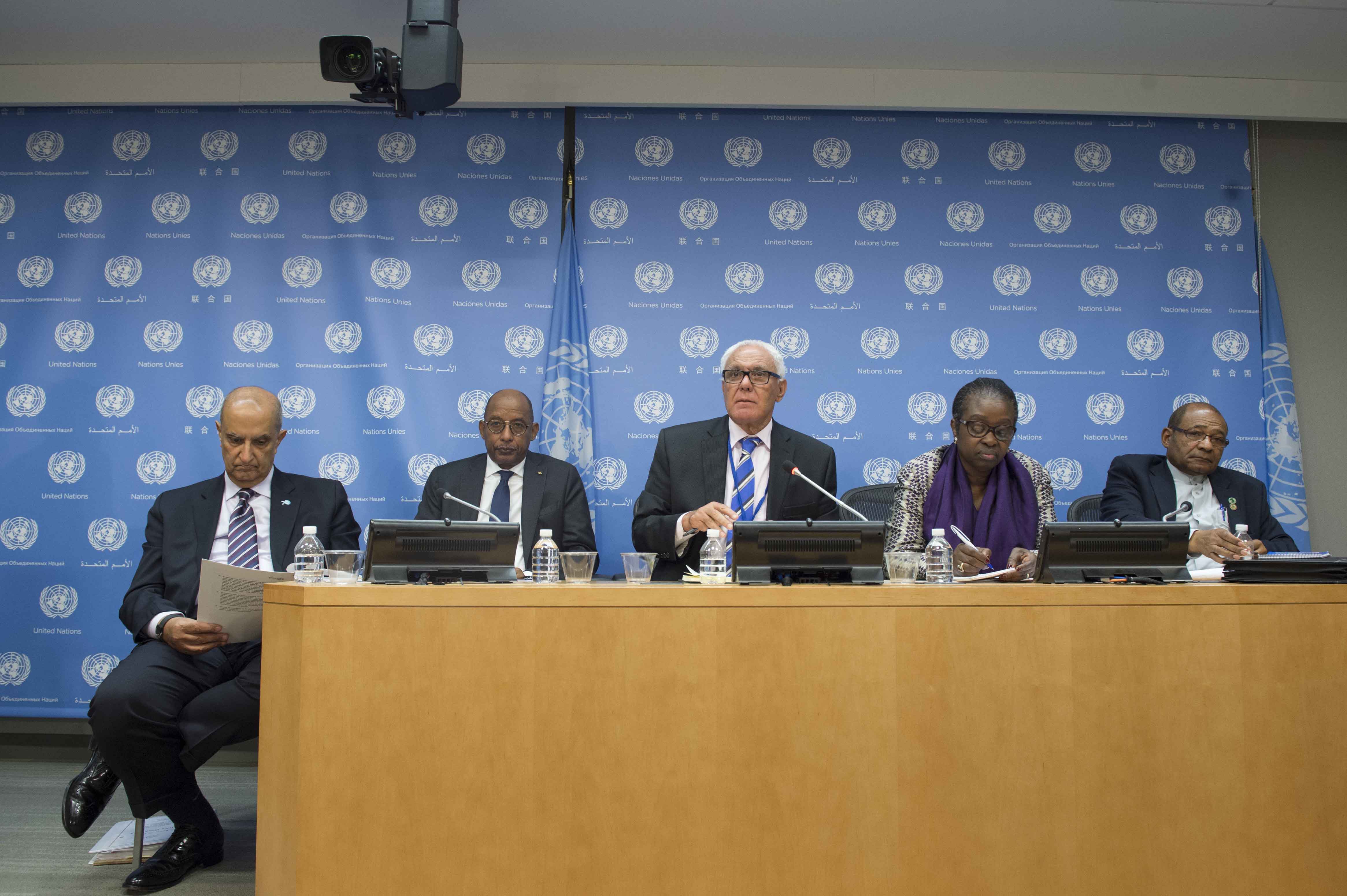 Chairperson of the African Peer Review Panel of Eminent Persons, Mustapha Mekideche (centre), addresses a press conference on “Agenda 2063: Africa’s Fifty Year Transformation Plan. The briefing journalists with him were (from the left): the Secretary-General’s Special Adviser on Africa, Maged Abdelaziz; Chief Executive Officer of the NEPAD (New Partnership for Africa’s Development) Planning and Coordinating Agency and Interim Chief Executive Officer of the African Peer Review Mechanism secretariat, Ibrahim 