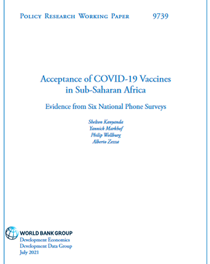 Acceptance of COVID-19 Vaccines in Sub-Saharan Africa : Evidence from Six National Phone Surveys title=